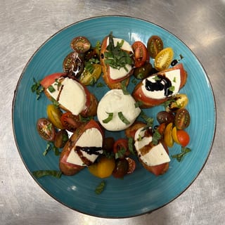 Caprese Burrata