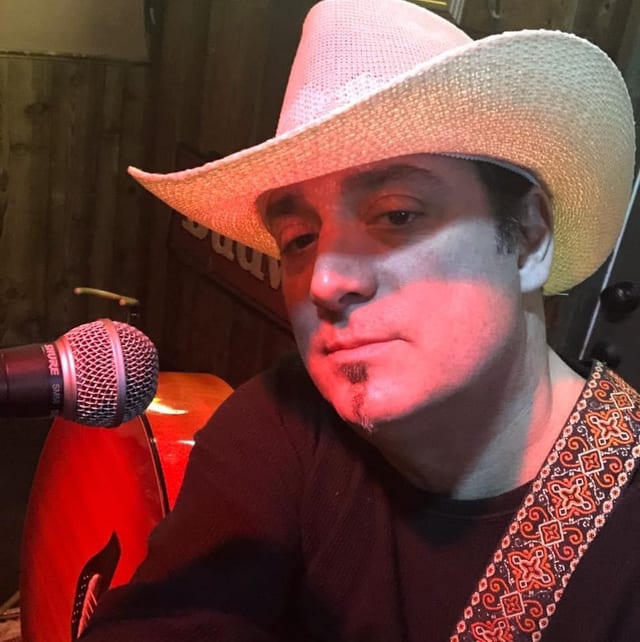 Friday August 14th, 7pm-9pm: Billy Schaub